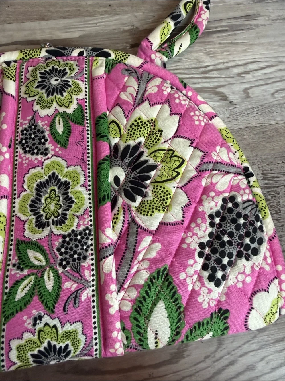 Vera Bradley Eloise Frame Bag In Retired Priscilla Pink Kiss Lock Closure Floral